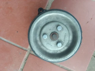 MINI COOPER WATER PUMP PULLEY FOR SALE IN EXCLLENT CONDITION*