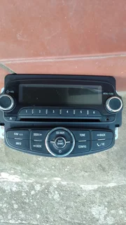 CHEVROLET SONIC ORIGINAL CD PLAYER FOR SALE IN EXCELLENT CONDITION.