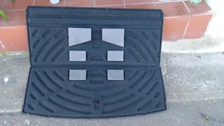 HYUNDAI CRETA BOOT COVER BOARD FOR SALE STILL LIKE NEW.