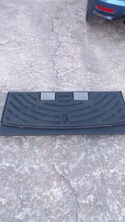 HYUNDAI CRETA BOOT COVER BOARD FOR SALE STILL LIKE NEW.