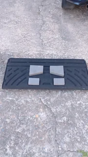 HYUNDAI CRETA BOOT COVER BOARD FOR SALE STILL LIKE NEW.
