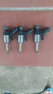 Mini Cooper S Original Injector For Sale Only 3 Available. R1800