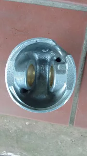 VW 1.9 TDI GOOD USED PISTON FOR SALE IN EXCELLENT CONDITION.ONLY 2 AVAILABLE.