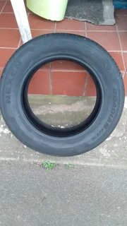 235/60/18 BRAND NEW BAKKIES TYRE ONLY ONE AVAILABLE.