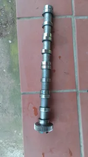 VW AMAROK 2.0TDI CAME SHAFT FOR SALE IN EXCELLENT CONDITION.