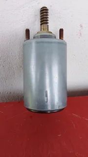 BMW E90 E46 VALVETRONIC MOTOR FOR SALE IN EXCELLENT CONDITION. R1400