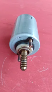 BMW E90 E46 VALVETRONIC MOTOR FOR SALE IN EXCELLENT CONDITION. R1400