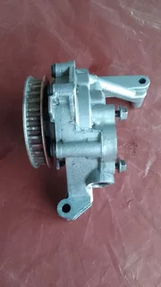 OIL PUMP FOR AMAROK 2.0 TDI.POLO TDI.JETTA TDI.GOLF TDI.PASSAT TDI.AUDI A1 TDI.CADDY TDI.TRANSPOTER