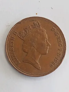 1989 Elizabeth11, two pence coin