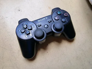 PS3 Original Dualshock Wireless Controller, read add, WhatsApp only