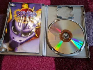 PS2 Spyro Enter The Dragonfly, read add, WhatsApp only