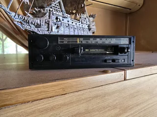 Sanyo Opel, Car Radio Tape Deck, working, read add, WhatsApp only