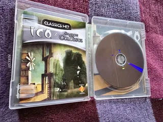 PS3 Ico And Shadow Of The Colossus HD Collection, CIB, read add, WhatsApp only
