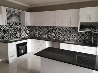 One bedroom fully furnished self catering holiday flat