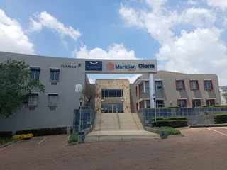 152m² Office to rent Greenstone