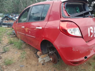 Renault clio 3 parts
