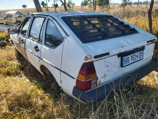 Volkswagen passat 1982 spares