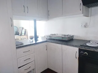 4 bedroom house to let in Caversham Glen