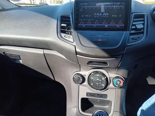 2014 Ford Fiesta Hatchback