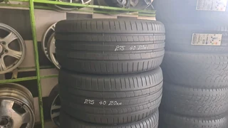 BMW X5 X6 Pirelli Runflat tyres at 80% tread.call/whatsapp Enzo 0783455713