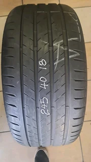 275/40 R19 used tyres and more.call/whatsapp Enzo 0783455713