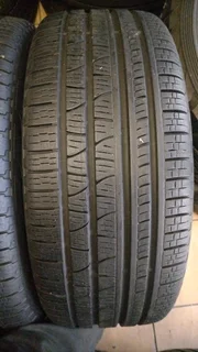 275/40 R20 used tyres and more. Call/WhatsApp Enzo 0783455713