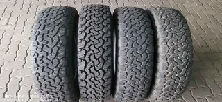 265/60 R18 used tyres and more.call/whatsapp Enzo 0783455713