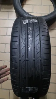 285/30 R20 used tyres and more.call/whatsapp Enzo 0783455713
