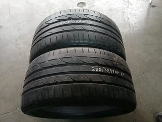 255/35 R19 used tyres and more.call/whatsapp Enzo 0783455713
