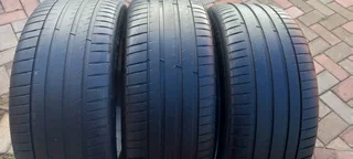 255/35 R19 used tyres and more.call/whatsapp Enzo 0783455713