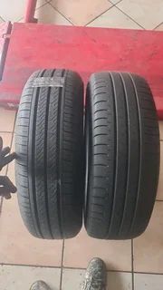 275/40 R20 used tyres in mint condition.call/whatsapp 0783455713