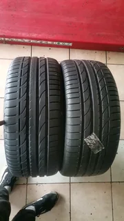 225/40 R19 used tyres and more. Call /WhatsApp Enzo 0783455713