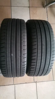 275/30 R20 used tyres and more. Call /WhatsApp Enzo 0783455713