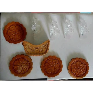 Coasters and servitte holders