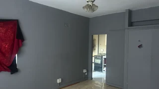 Studio apartment to rent R3300