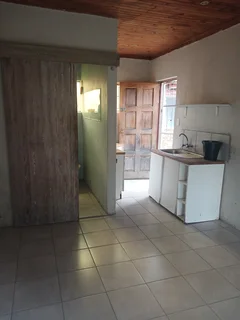 Property - Ad posted by Lee Brown