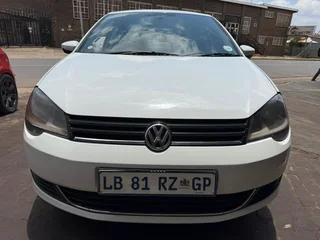 2014 Volkswagen Polo Sedan Sedan