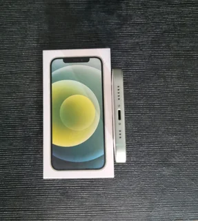 Green Apple iPhone 12, 128GB