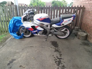 Honda CBR 900 for sale