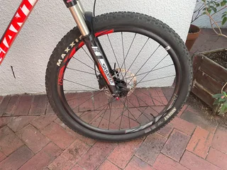 Giant Talon 1 27.5 Hardtail Mountain Bike Red