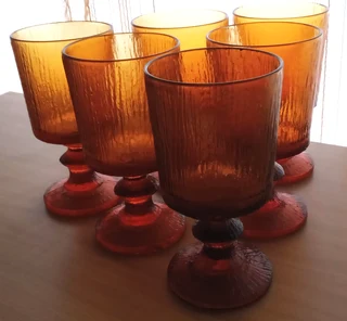 Quality display glassware