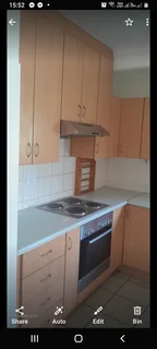 Selling full kitchen units including  stove and oven and hop  granite countertop  price R17500