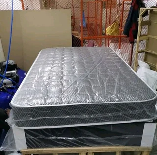 Buy 1Bed &amp;Get 1 Free Headboad&#43;Two Side Pedestals