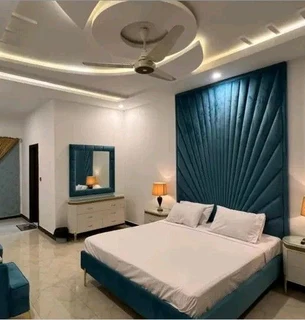 End Of Year Special (Buy 1 Bed&amp;Get 1 Headboad&#43;Two Side Pedestals Free