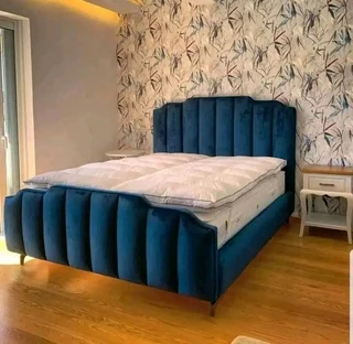 End of year spwcial ( buy one bed get one headboad free