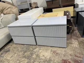 Pedestals - Ad posted by Sabelo Mthembu