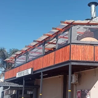 Canvas outdoor blinds