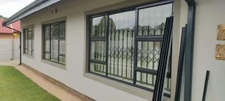 Aluminum windows and installation
