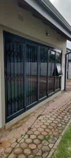 Aluminum windows and installation