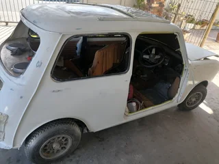 Panelbeating and Spraypainting